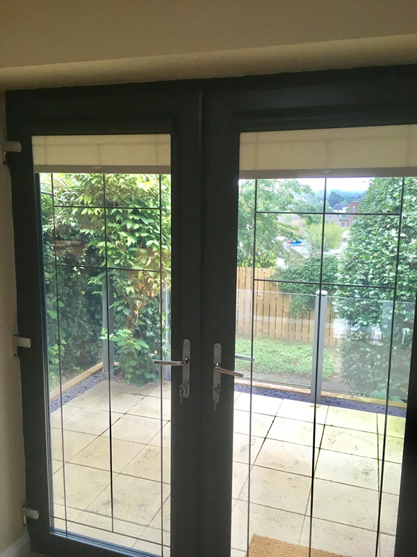 Fit Roller Blinds Onm Patio Doors, How To Fit Roller Blinds On Patio Doors